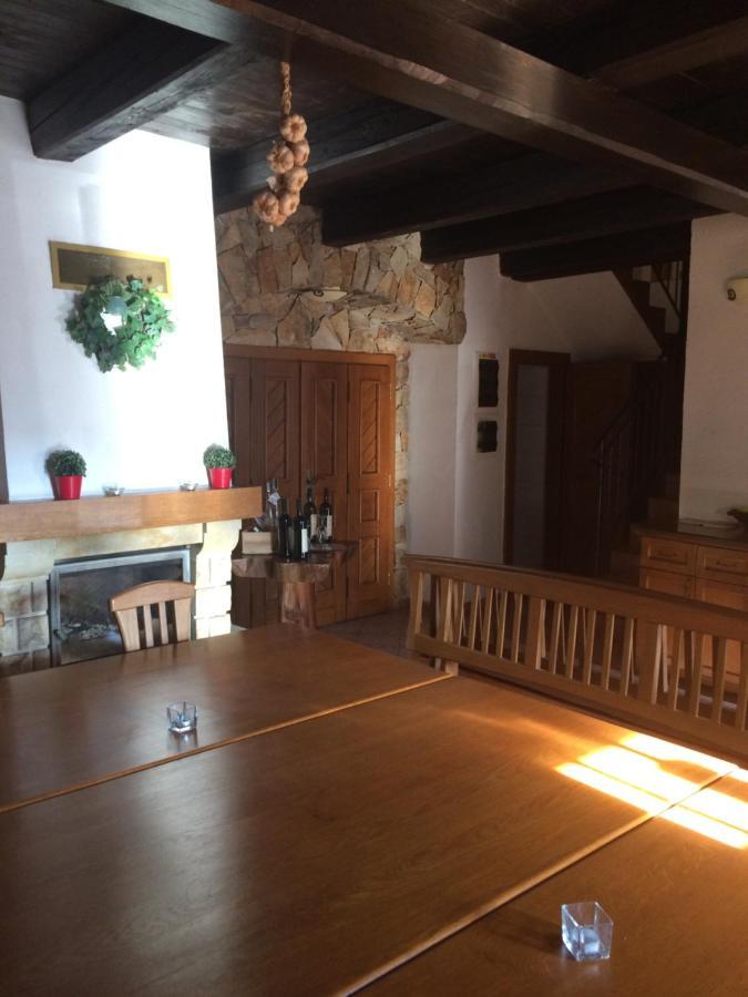 Sklep U Hrabalu Aparthotel Hustopece Ngoại thất bức ảnh
