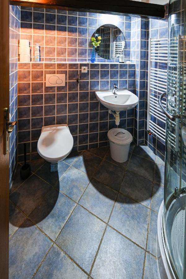 Sklep U Hrabalu Aparthotel Hustopece Ngoại thất bức ảnh